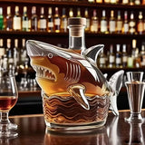 Bouteille de whisky requin