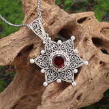Collier Carmalyth